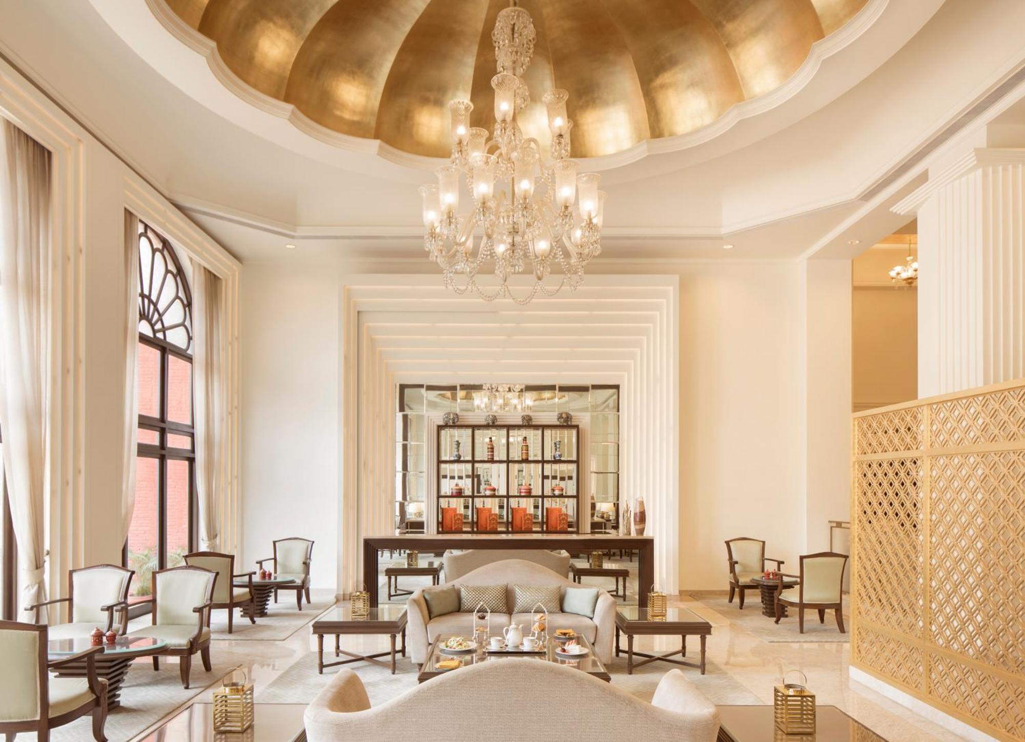 Taj Ganges Варанасі Екстер'єр фото The Bar at The Imperial